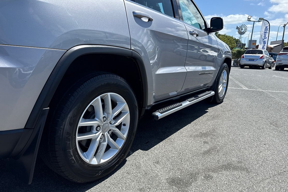 2017 Jeep Grand Cherokee Laredo WK