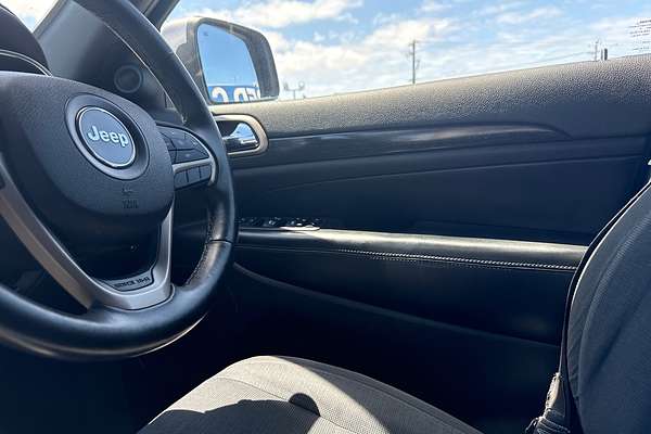 2017 Jeep Grand Cherokee Laredo WK