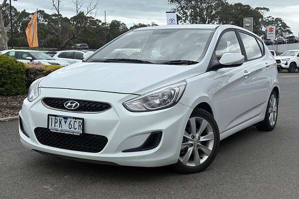 2019 Hyundai Accent Sport RB6