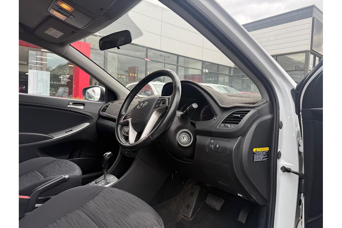 2019 Hyundai Accent Sport RB6