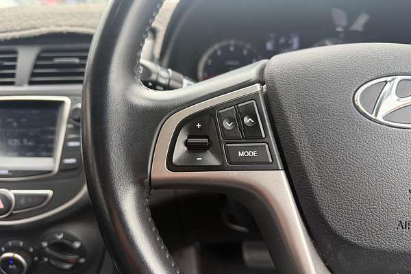 2019 Hyundai Accent Sport RB6