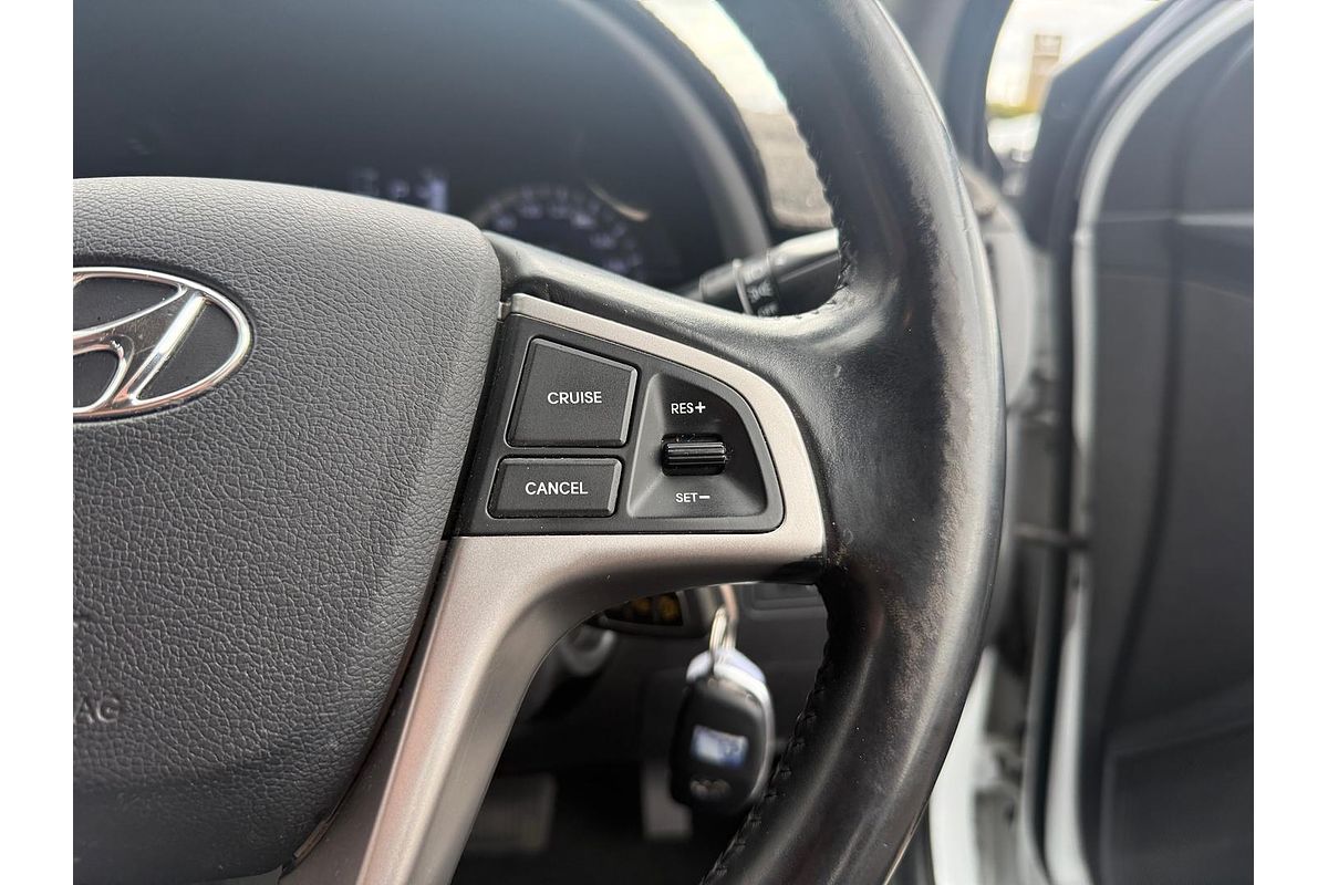 2019 Hyundai Accent Sport RB6