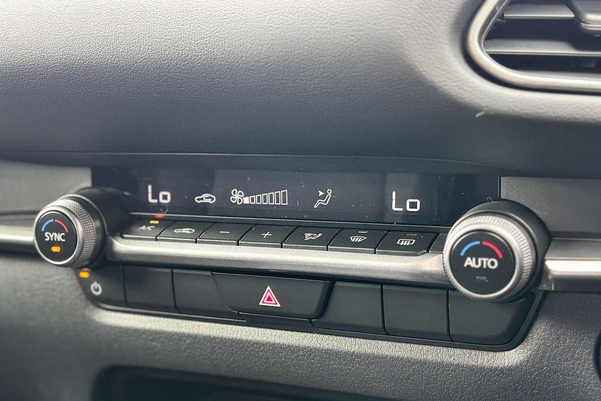 2025 Mazda CX-30 G20 Evolve DM Series