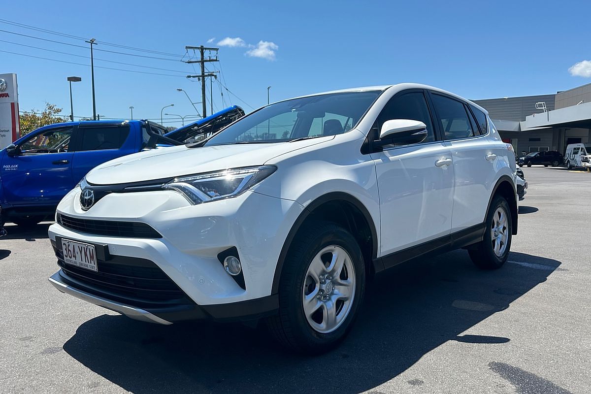 2018 Toyota RAV4 GX ZSA42R