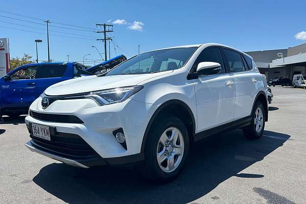 2018 Toyota RAV4 GX ZSA42R