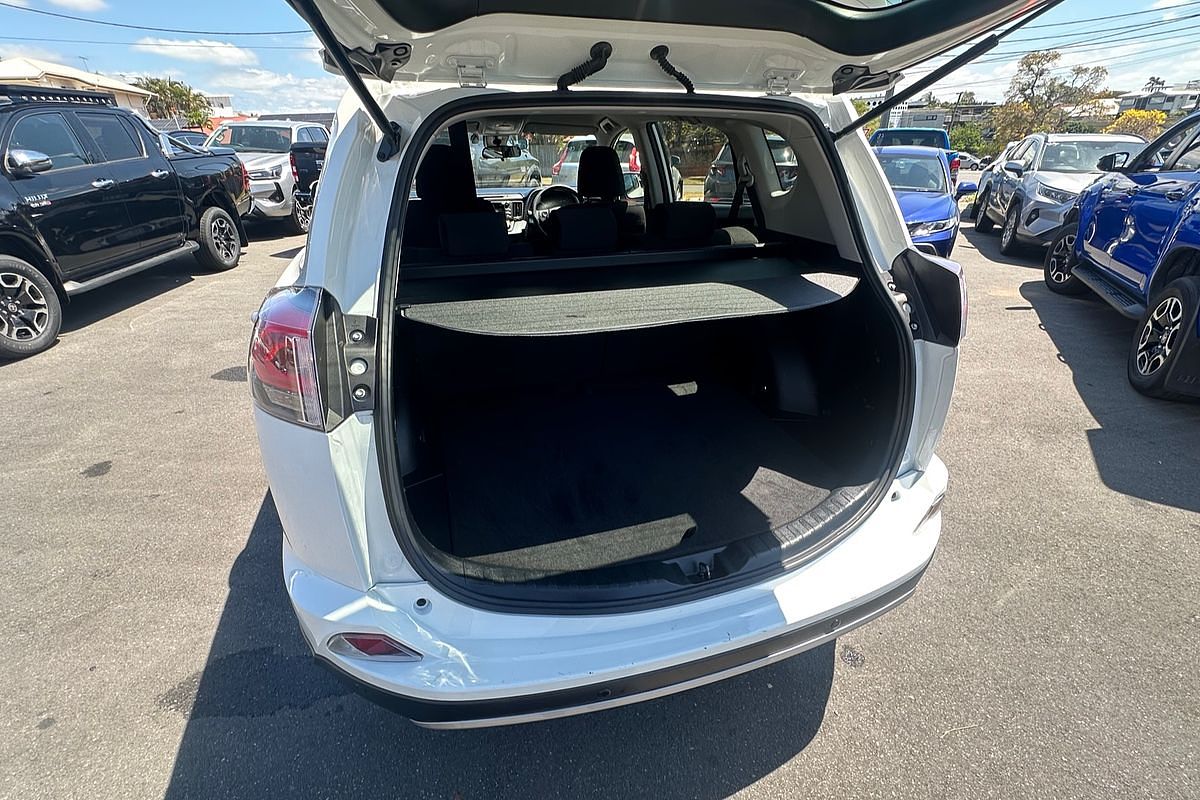 2018 Toyota RAV4 GX ZSA42R