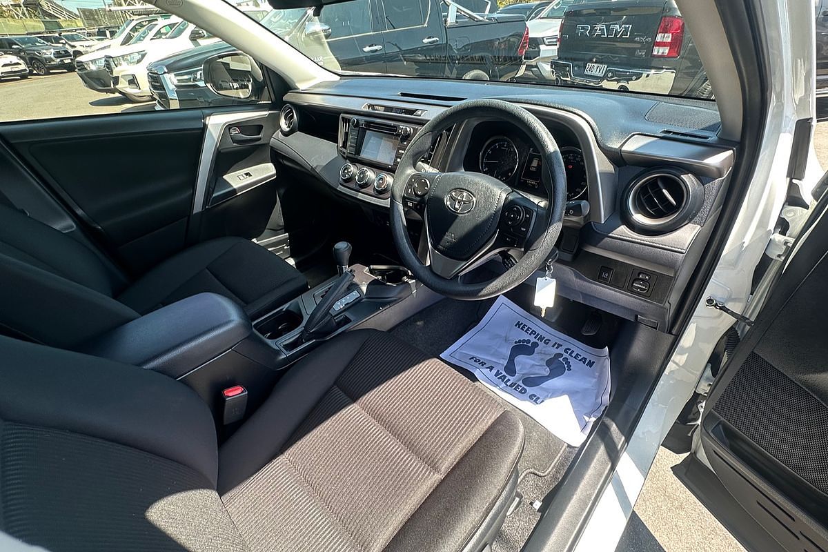 2018 Toyota RAV4 GX ZSA42R