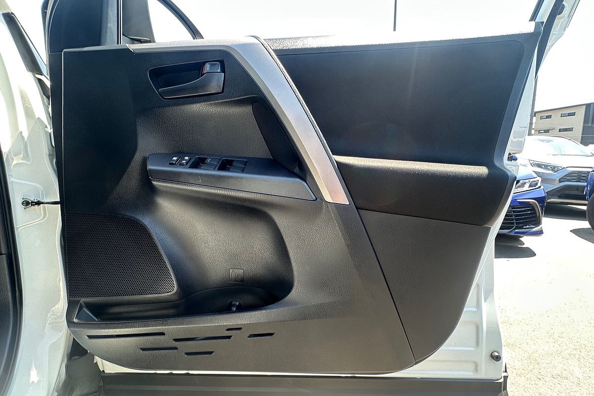 2018 Toyota RAV4 GX ZSA42R