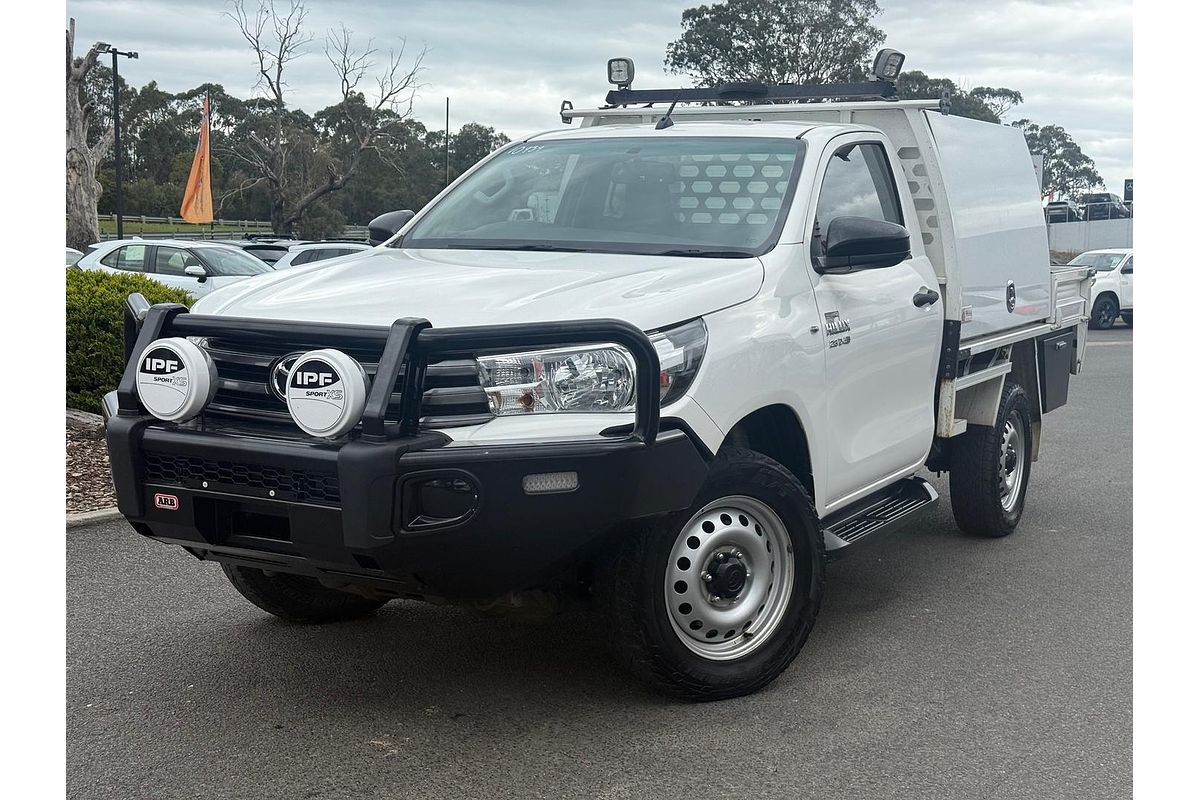 2017 Toyota Hilux SR GUN126R 4X4