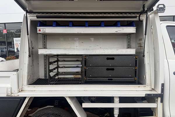 2017 Toyota Hilux SR GUN126R 4X4