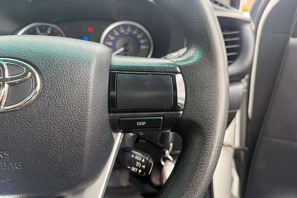 2017 Toyota Hilux SR GUN126R 4X4