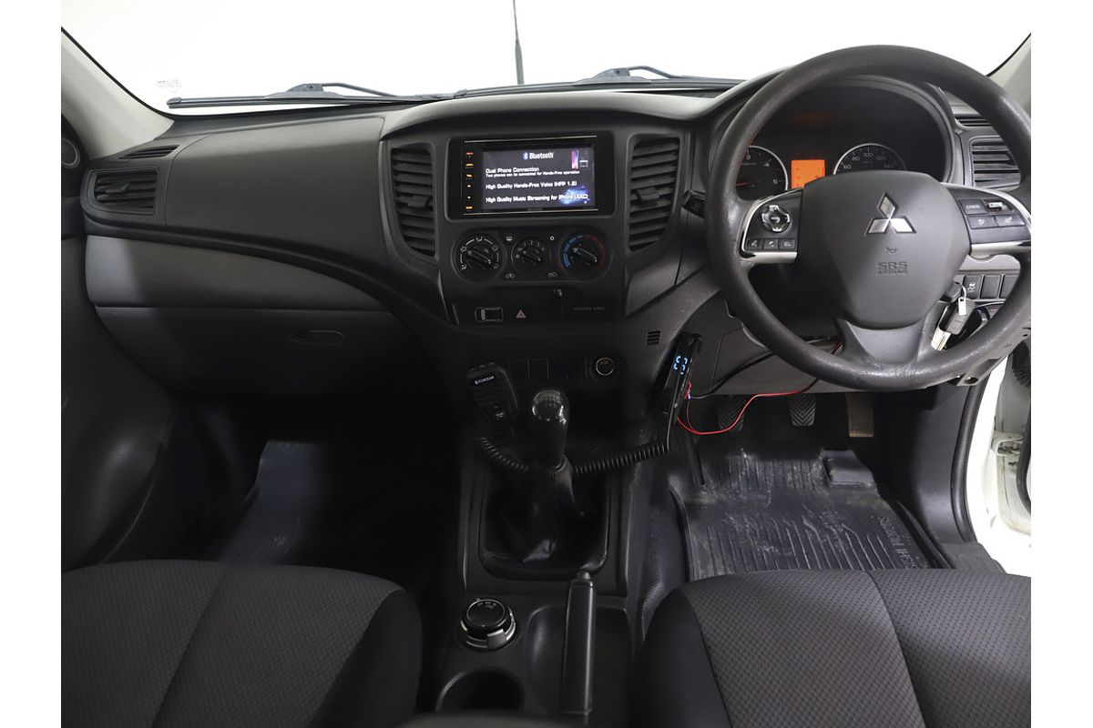 2017 MITSUBISHI TRITON GLX (4x4) MAN DUAL C/CHAS DT4 DIESEL
