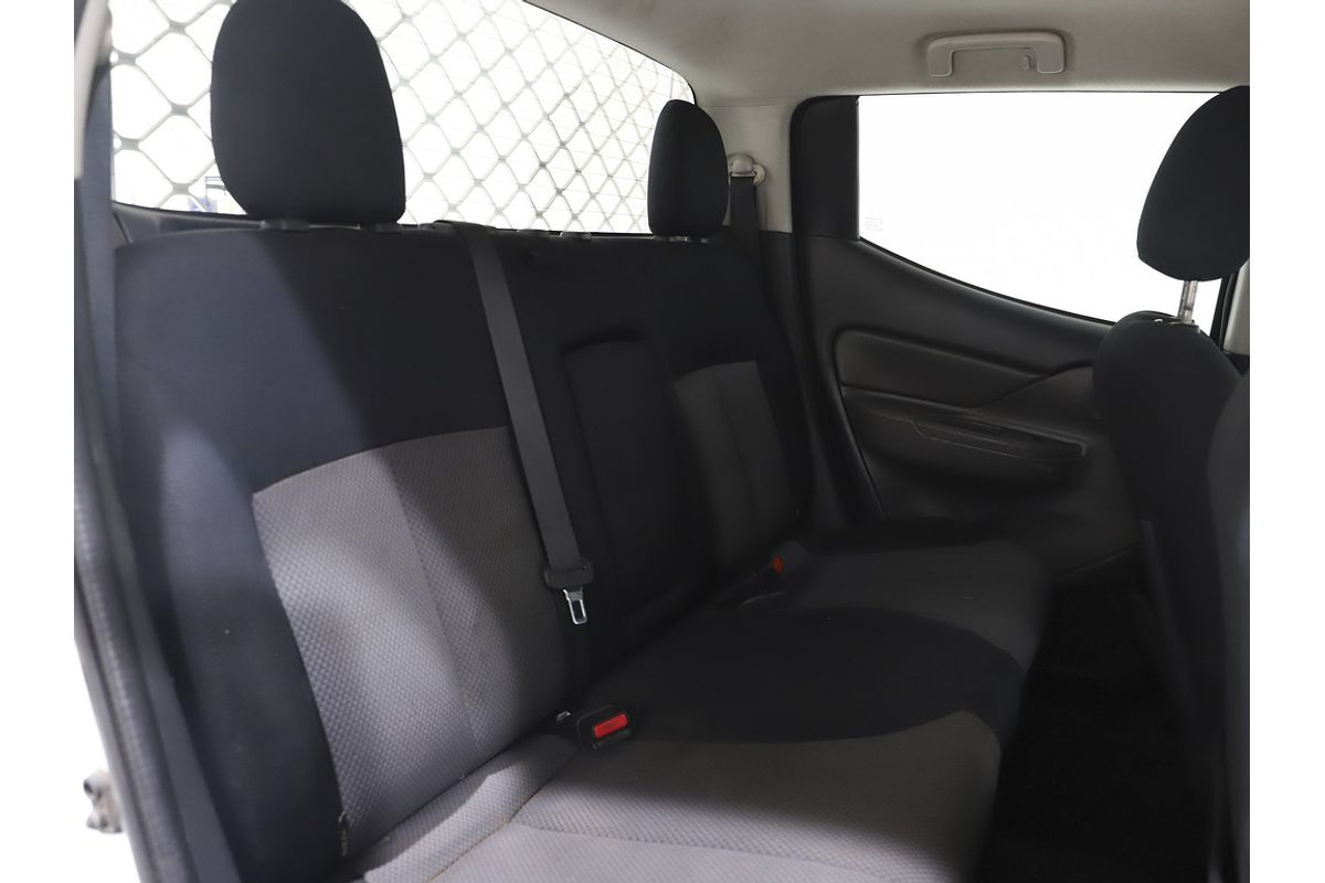 2017 MITSUBISHI TRITON GLX (4x4) MAN DUAL C/CHAS DT4 DIESEL