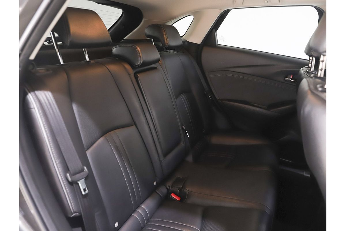 Mazda CX-3 D 6AUTO AKARI PETROL FWD