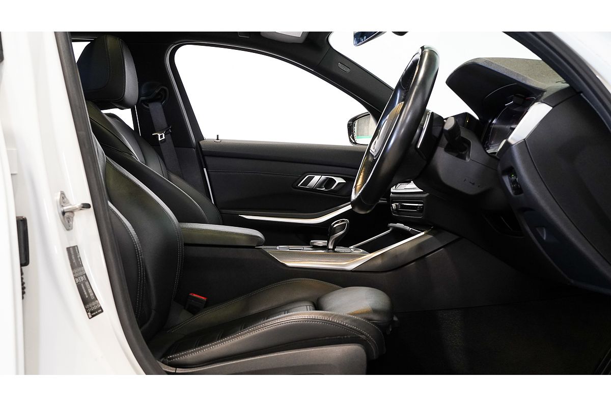 2019 BMW 3 Series 330i M Sport G20