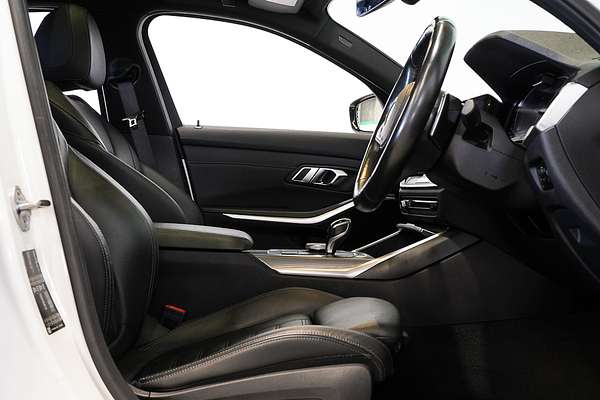 2019 BMW 3 Series 330i M Sport G20