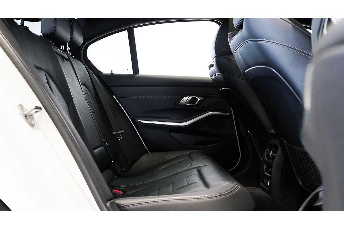 2019 BMW 3 Series 330i M Sport G20