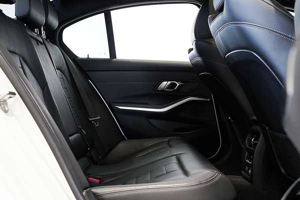 2019 BMW 3 Series 330i M Sport G20