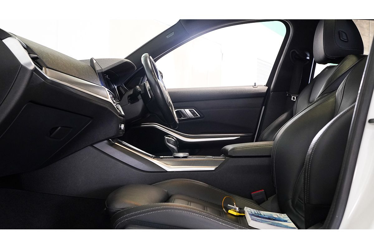 2019 BMW 3 Series 330i M Sport G20
