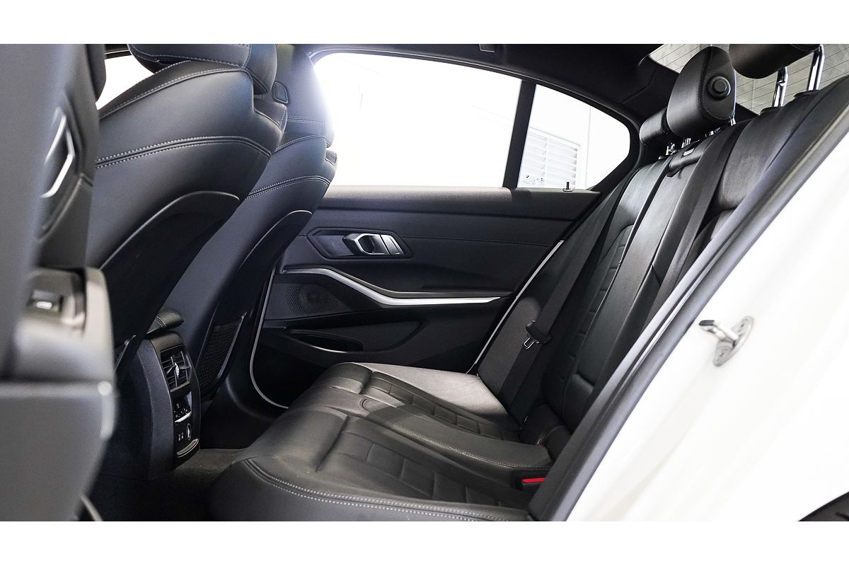 2019 BMW 3 Series 330i M Sport G20