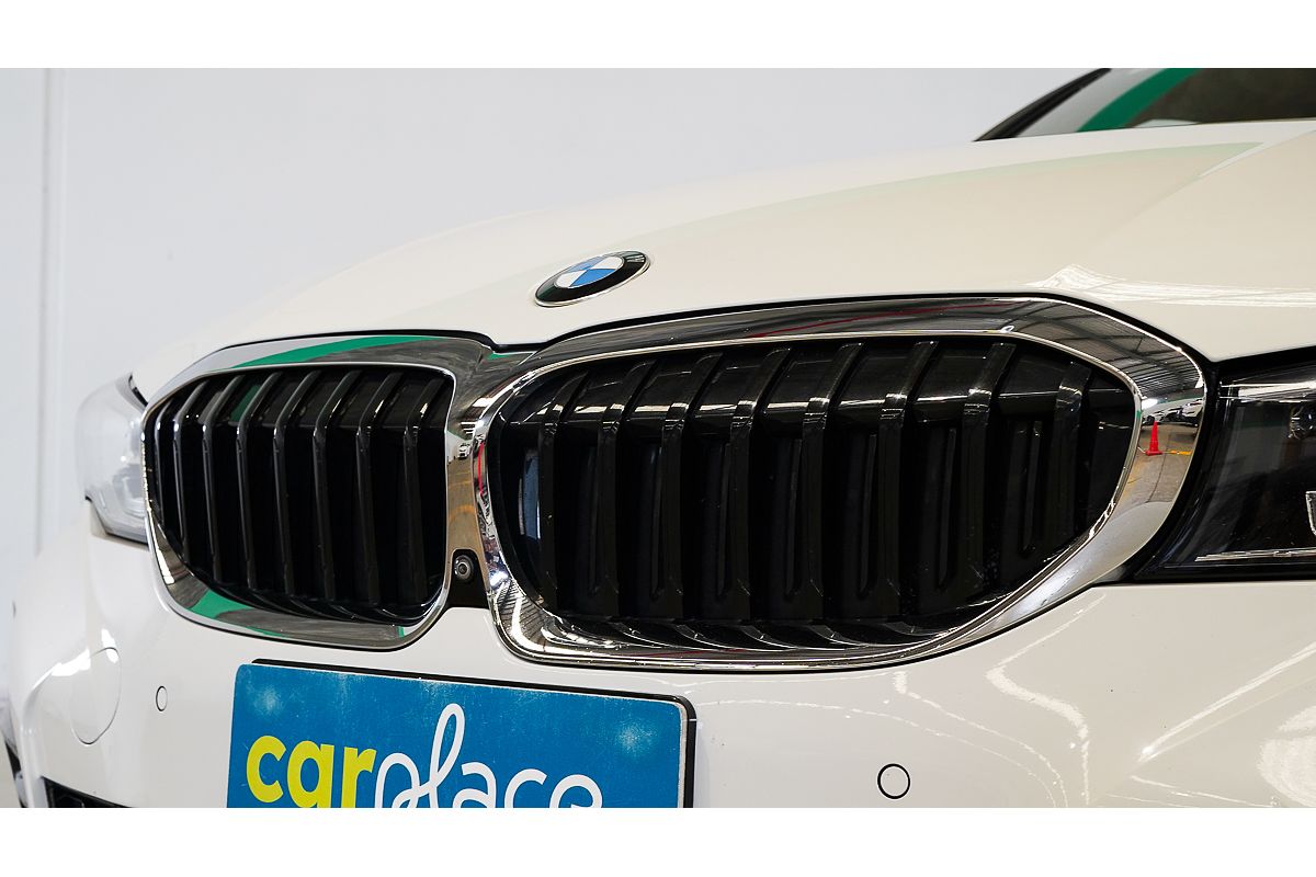 2019 BMW 3 Series 330i M Sport G20