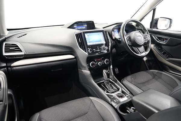 2022 Subaru Forester 2.5i Premium S5