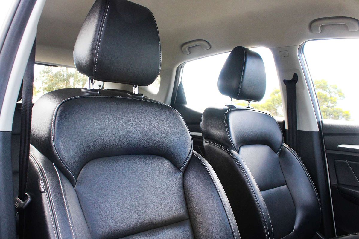 2022 MG ZS Excite AZS1