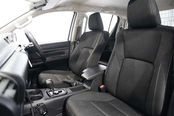 2019 Toyota Hilux SR GUN126R 4X4