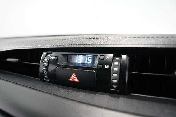 2019 Toyota Hilux SR GUN126R 4X4