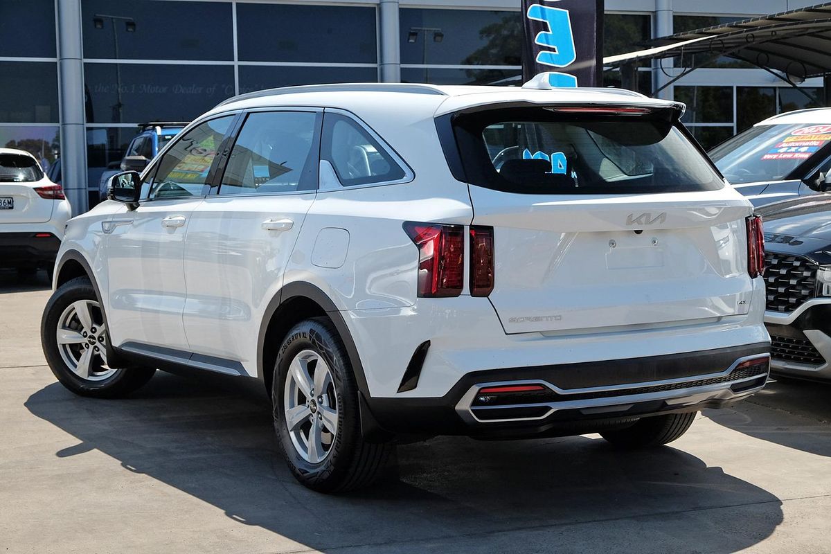 2023 Kia Sorento S MQ4