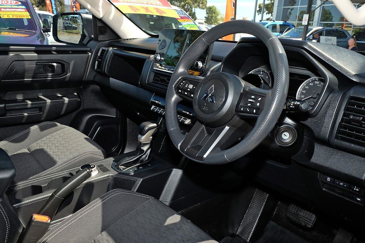 2024 Mitsubishi Triton GLX+ MV 4X4