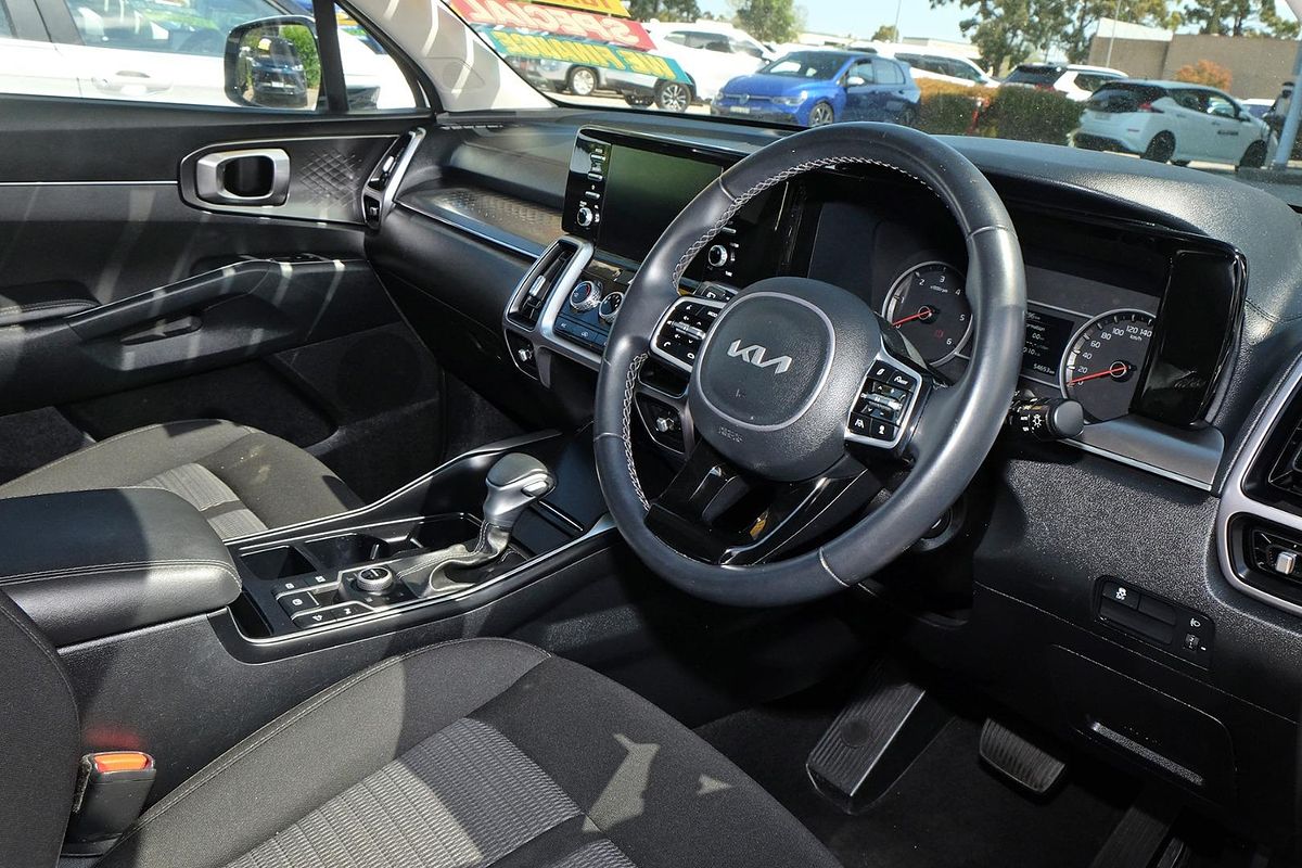 2023 Kia Sorento S MQ4