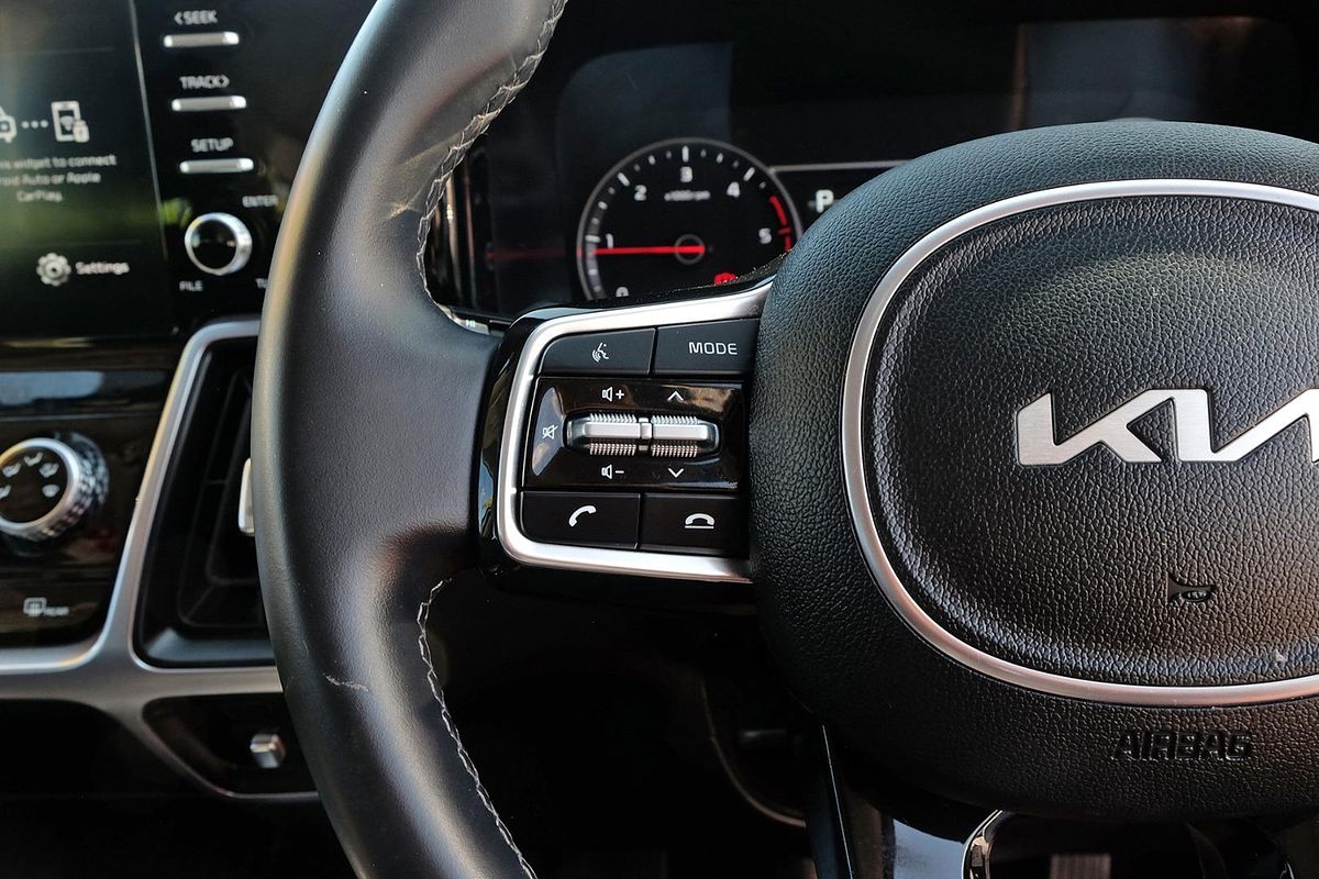 2023 Kia Sorento S MQ4