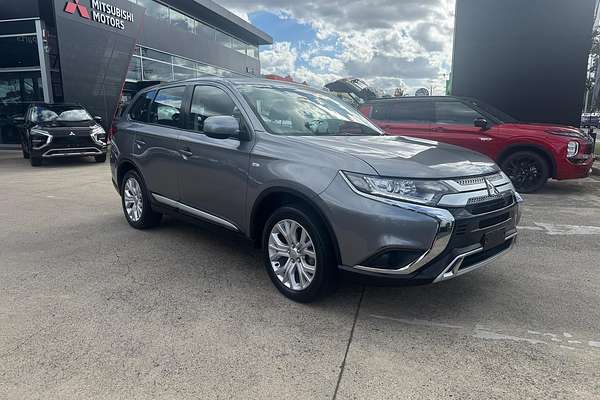2021 Mitsubishi Outlander ES ZL