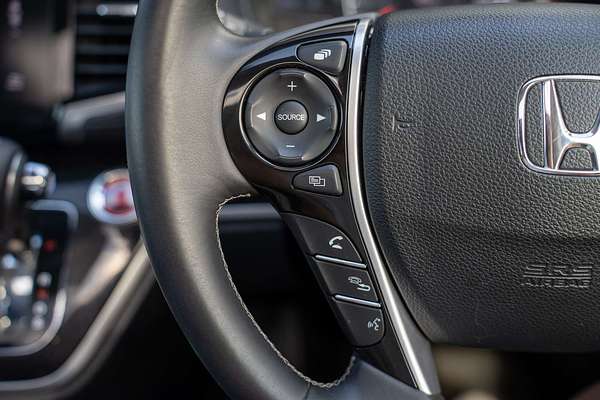 2019 Honda Odyssey VTi-L 5th Gen