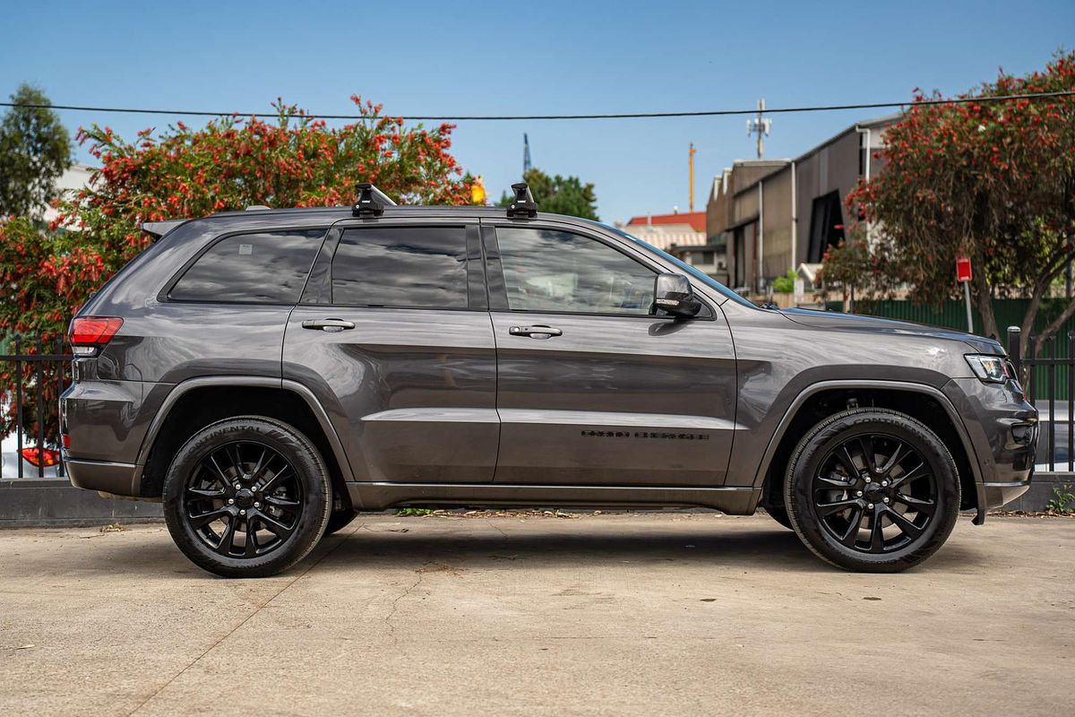 2020 Jeep Grand Cherokee Night Eagle WK