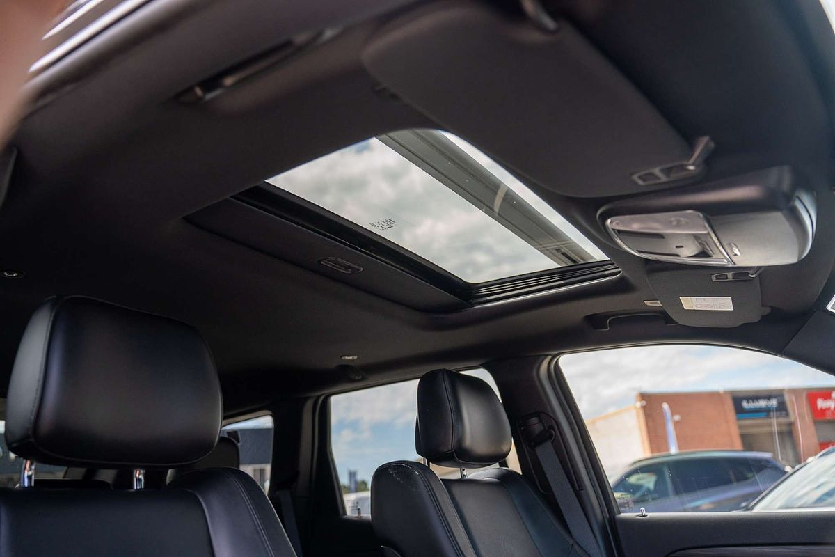 2020 Jeep Grand Cherokee Night Eagle WK