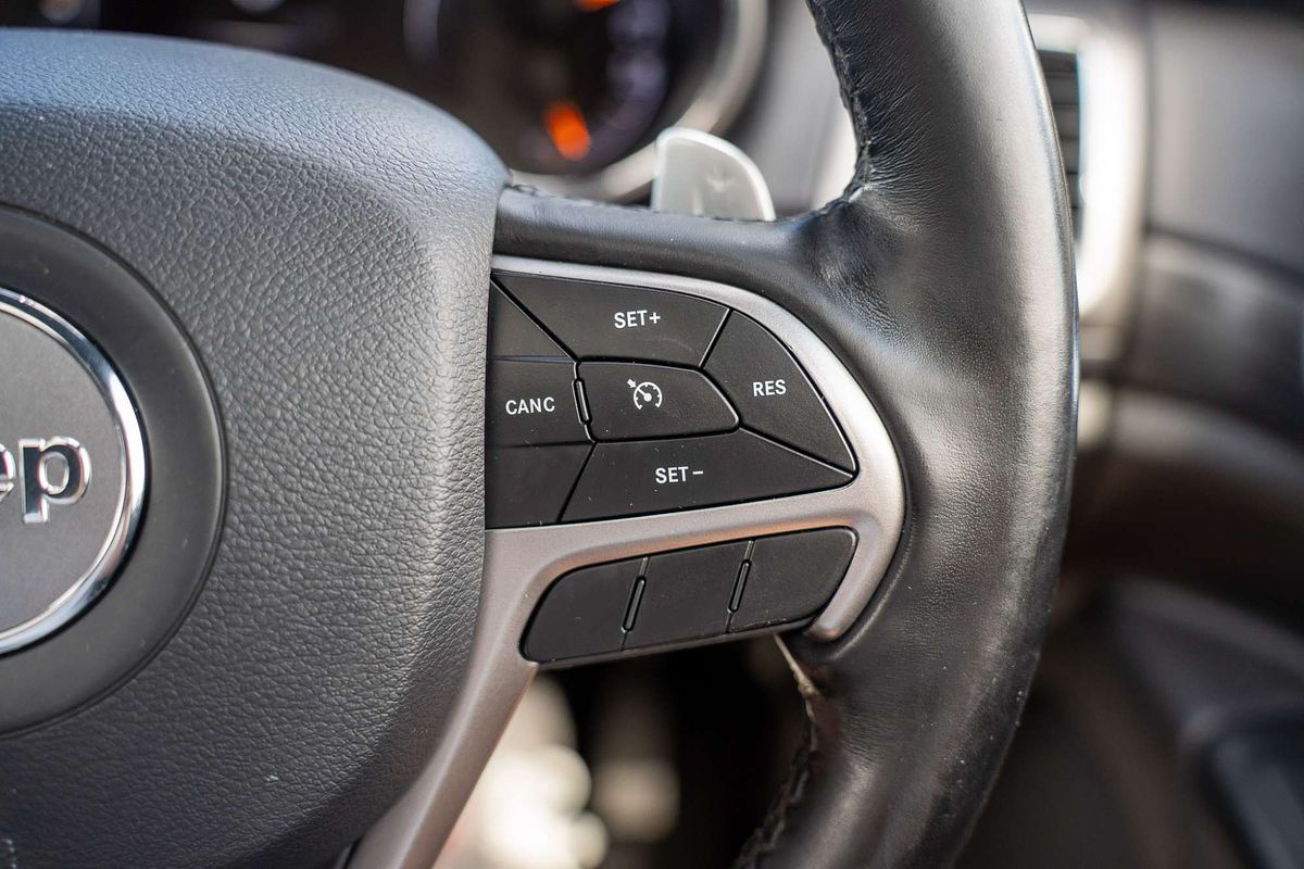 2020 Jeep Grand Cherokee Night Eagle WK