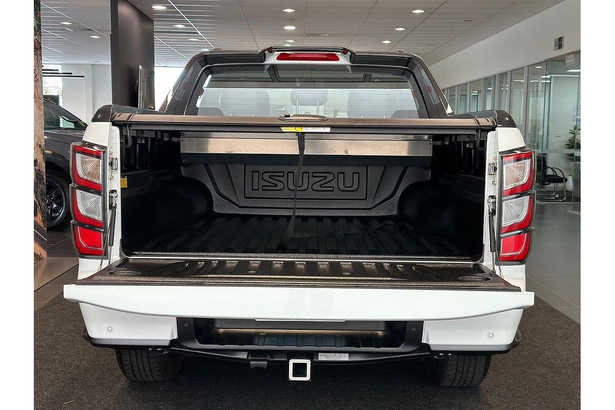 2024 Isuzu D-MAX X-TERRAIN 4X4