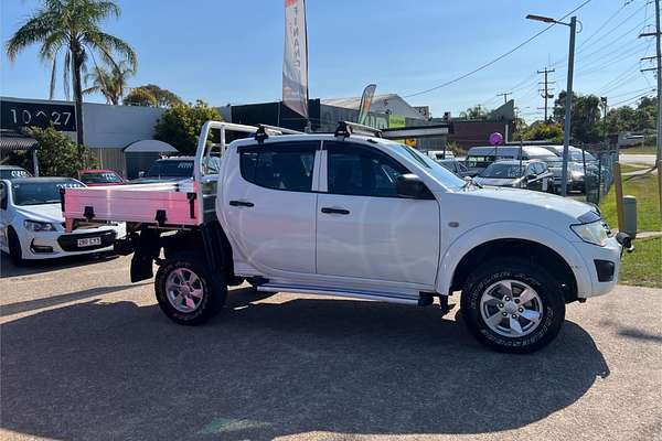 2013 Mitsubishi Triton GLX MN 4X4