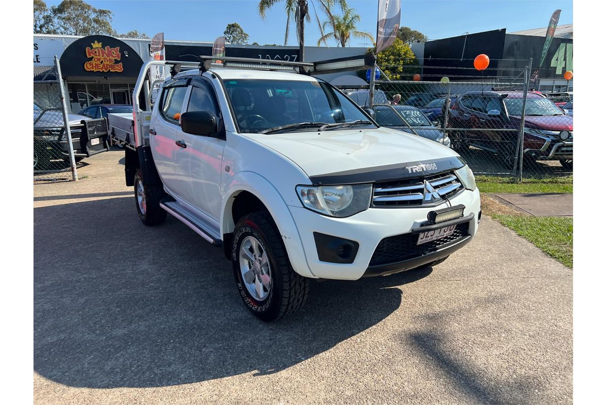 2013 Mitsubishi Triton GLX MN 4X4