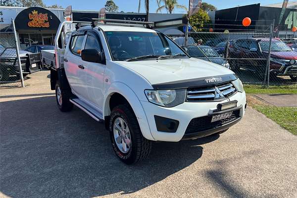 2013 Mitsubishi Triton GLX MN 4X4