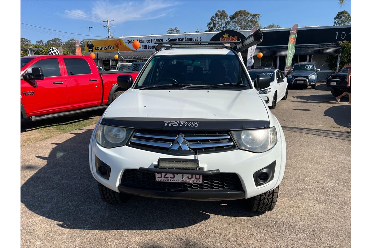 2013 Mitsubishi Triton GLX MN 4X4