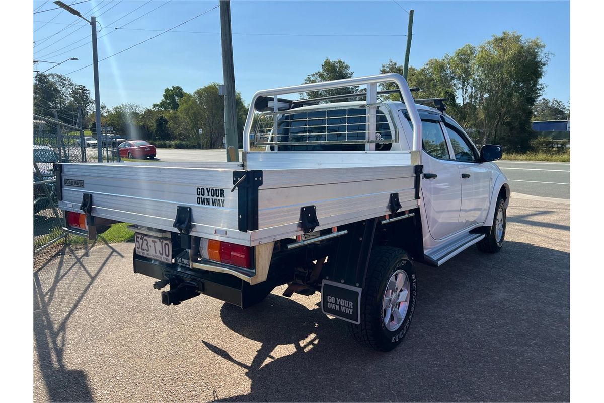 2013 Mitsubishi Triton GLX MN 4X4