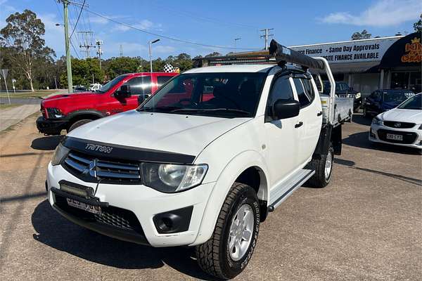 2013 Mitsubishi Triton GLX MN 4X4