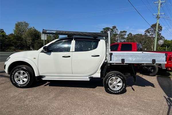 2013 Mitsubishi Triton GLX MN 4X4