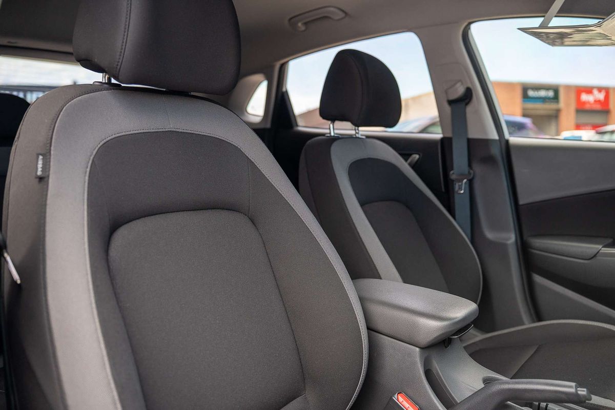 2020 Hyundai Kona Active OS.3