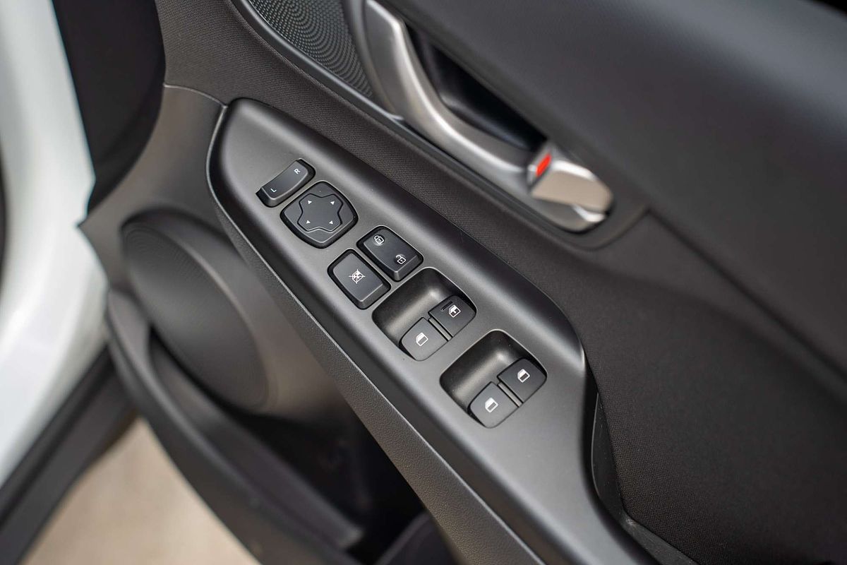 2020 Hyundai Kona Active OS.3