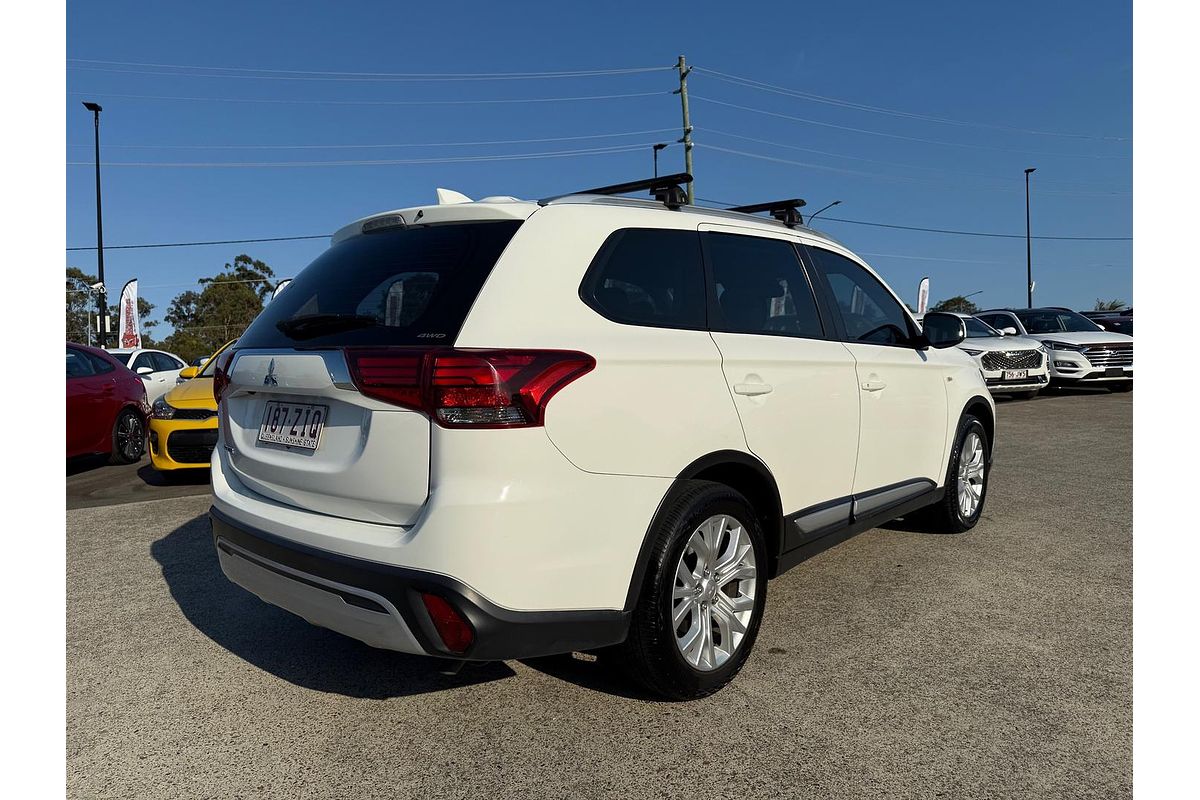 2019 Mitsubishi Outlander ES ZL