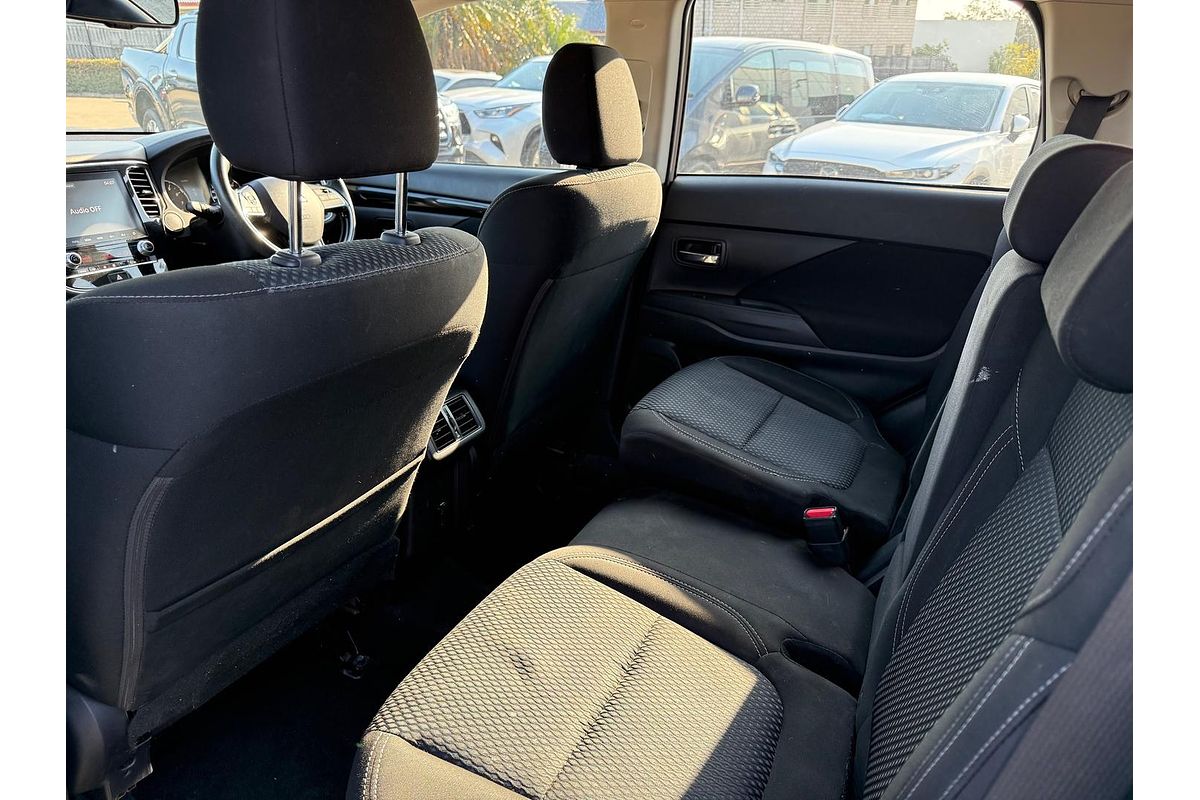 2019 Mitsubishi Outlander ES ZL